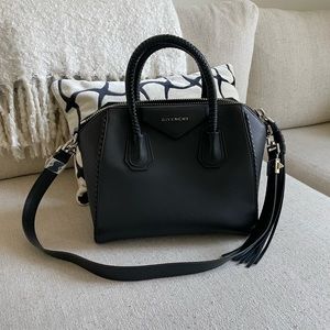 Givenchy Small Braid-Trimmed Antigona Bag BLACK